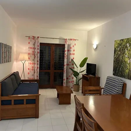 Sta. Eulalia Mar A31 * Αλμπουφέιρα
